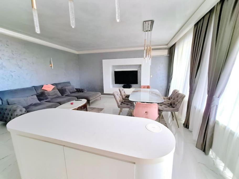 Spacious Prestige Penthouse Varna Exteriér fotografie