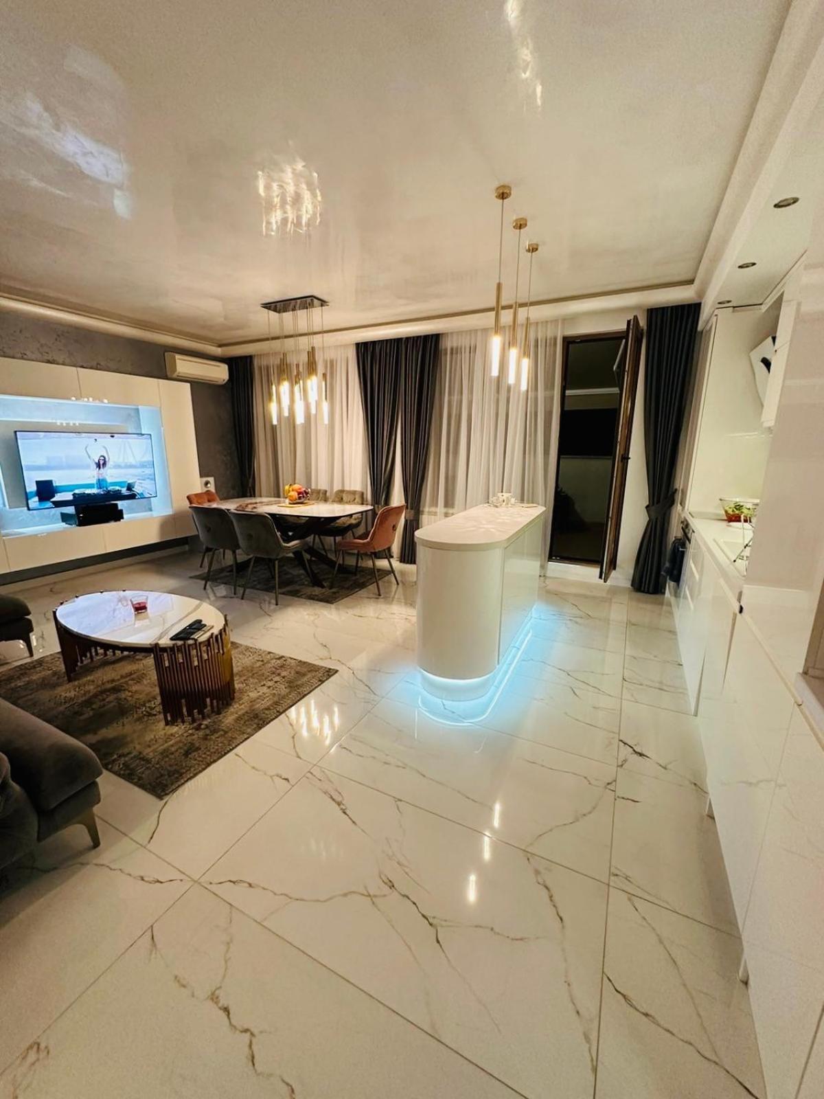 Spacious Prestige Penthouse Varna Exteriér fotografie