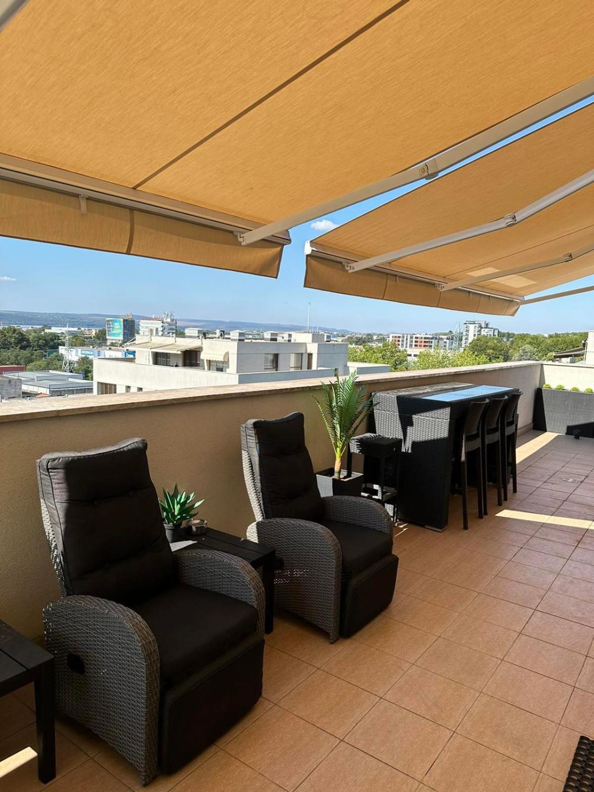 Spacious Prestige Penthouse Varna Exteriér fotografie